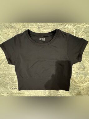 Everyday Black Cropped Women's Tee - Offline by Aerie